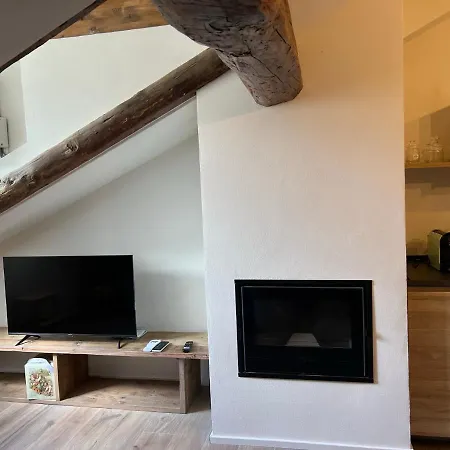 Apartment Belabri - Charme&comfort -mansarde E