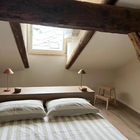 Belabri - Charme&comfort -mansarde E Apartment