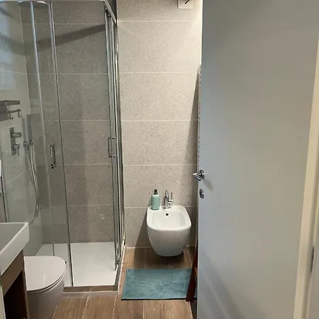 Belabri - Charme&comfort -mansarde E Apartment *