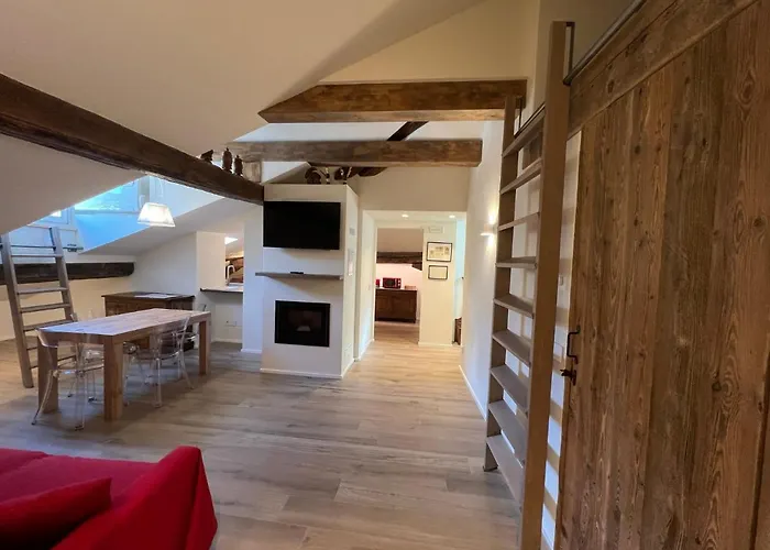 דירה Belabri - Charme&comfort -mansarde E