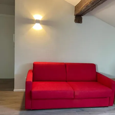 Belabri - Charme&comfort -mansarde E * 아오스타