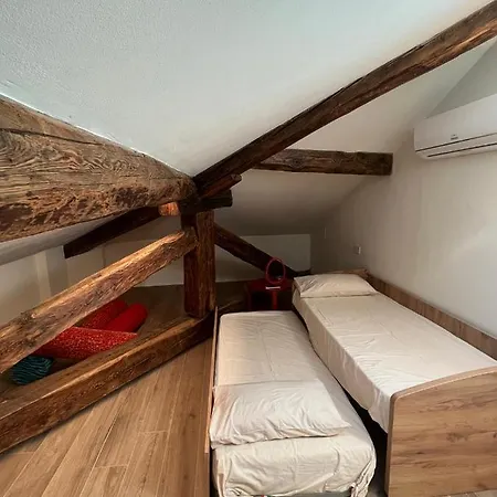 Belabri - Central Charme&Comfort -Mansarde E Appartamento Apartment