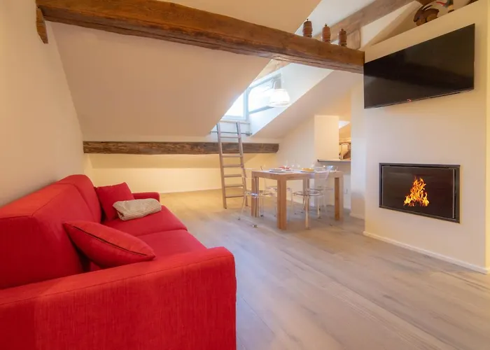 Apartment Belabri - Charme&comfort -mansarde E *