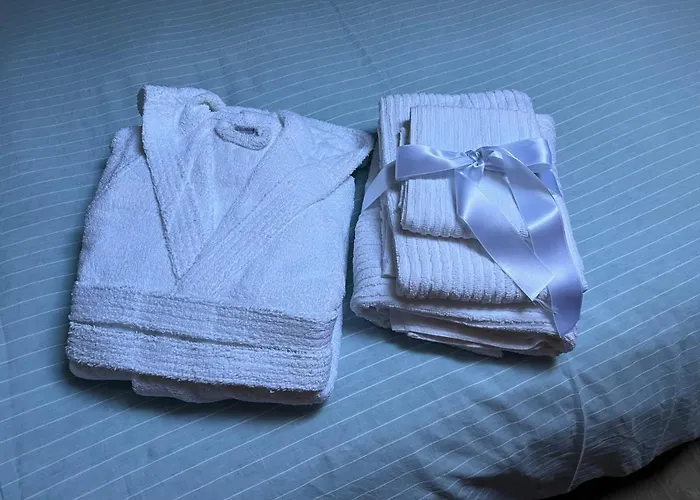 Belabri - Charme&comfort -mansarde E Apartment *